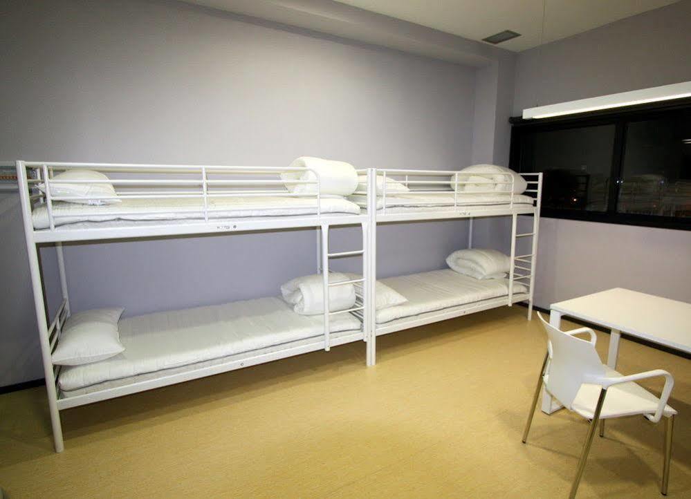 Kaps Hostel Виго Екстериор снимка
